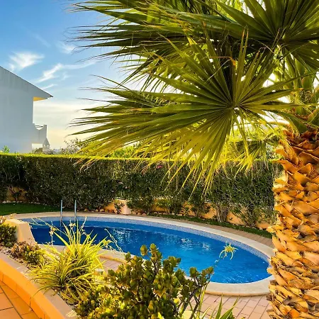 ヴィラ Vivenda Shakira V3 Com Piscina Quinta Das Flores Branqueira